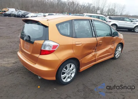 2010 Honda Fit Sport z USA, uszkodzony, nr VIN JHMGE8H63AS024532